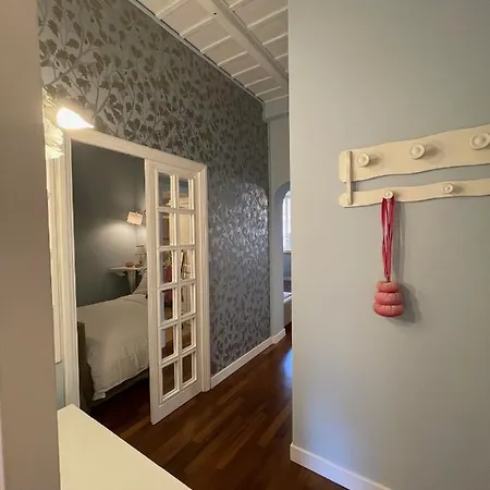 Holidays At Charme Apartament Rzym